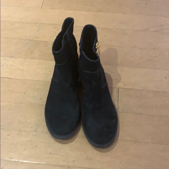 Tory Burch Eloise Flat Bootie - Picture 2 of 5